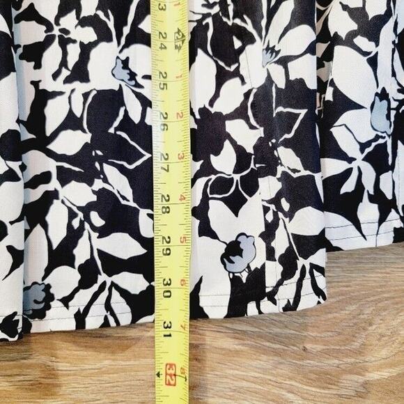 Liz Claiborne Skirt Floral Silk Women's Sz 14 Lined Back Zip Career Office - Picture 8 of 10